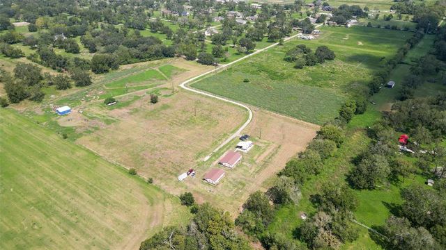 2080 Avenue J Street, Boling, TX 77420