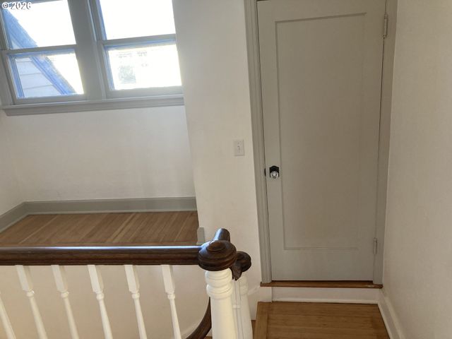 470 W BROADWAY, Eugene, OR 97401