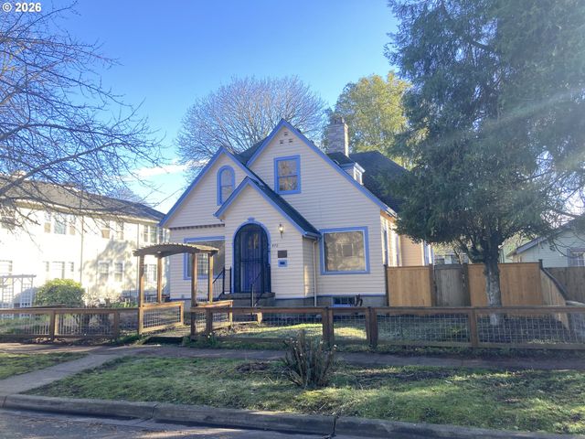 470 W BROADWAY, Eugene, OR 97401