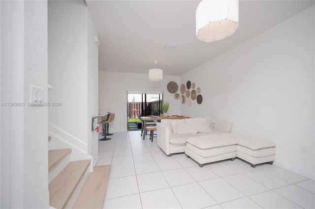 12917 SW 234th St, Homestead, FL 33032