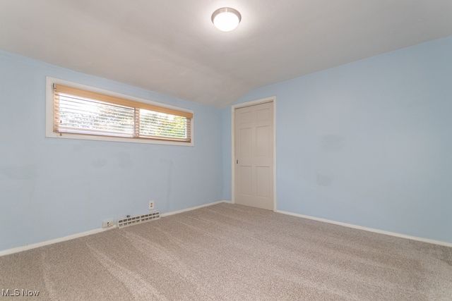 5831 Alberta Drive, Lyndhurst, OH 44124