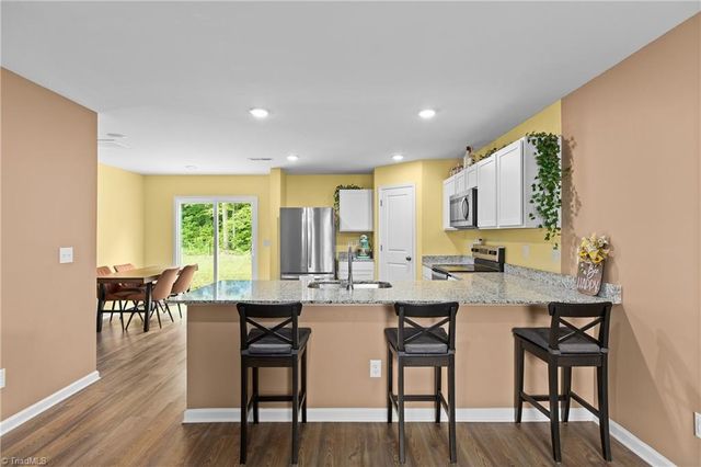 151 Paxton Drive, Lexington, NC 27292
