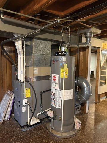 3127 Woodcliffe Drive, Muskegon, MI 49444