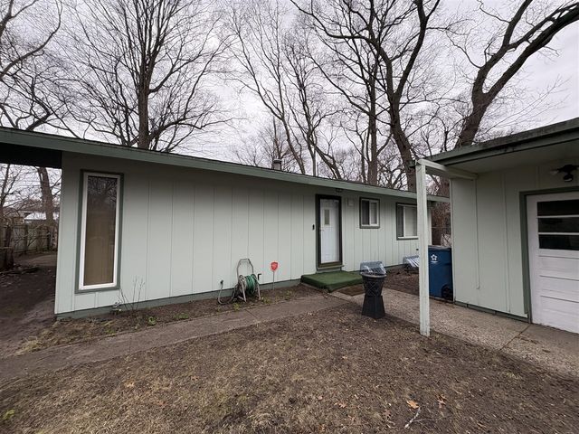 3127 Woodcliffe Drive, Muskegon, MI 49444
