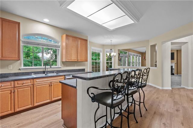 13468 Whippingham PW, Carrollton, VA 23314