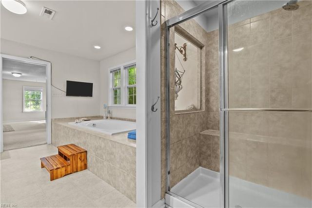 13468 Whippingham PW, Carrollton, VA 23314