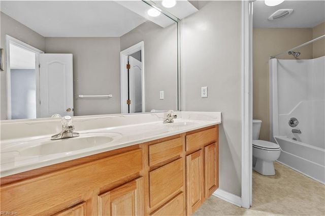 13468 Whippingham PW, Carrollton, VA 23314