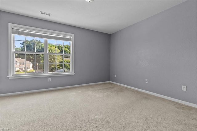 13468 Whippingham PW, Carrollton, VA 23314