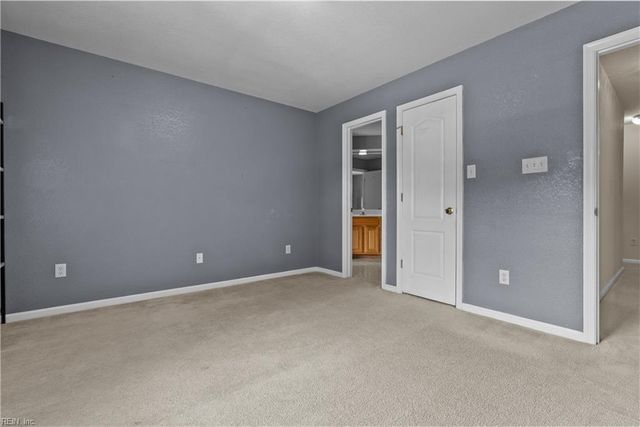 13468 Whippingham PW, Carrollton, VA 23314