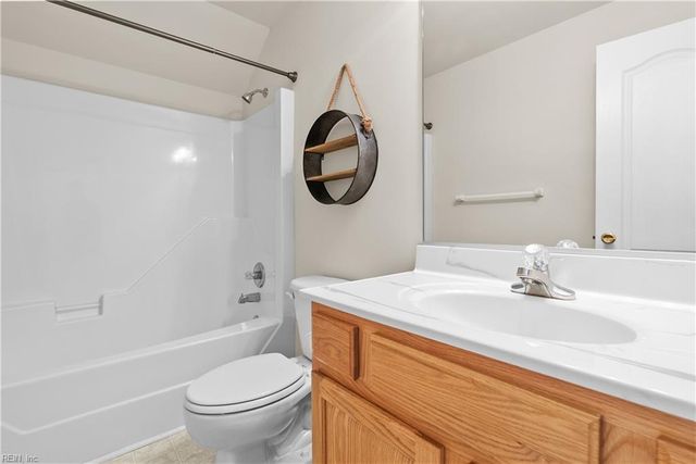 13468 Whippingham PW, Carrollton, VA 23314