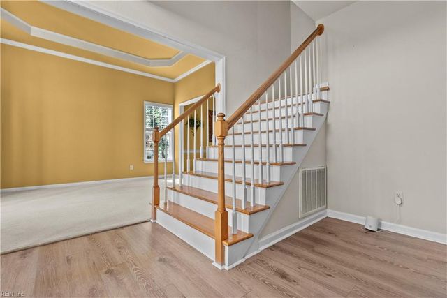 13468 Whippingham PW, Carrollton, VA 23314