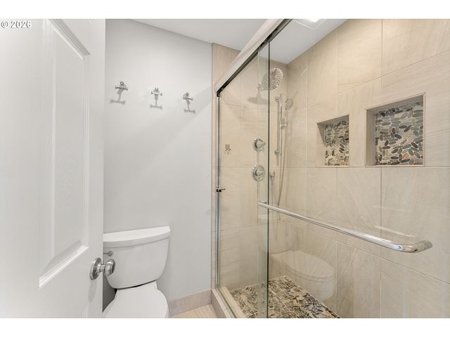 2257 Ne ESTATE Dr, Hillsboro, OR 97124