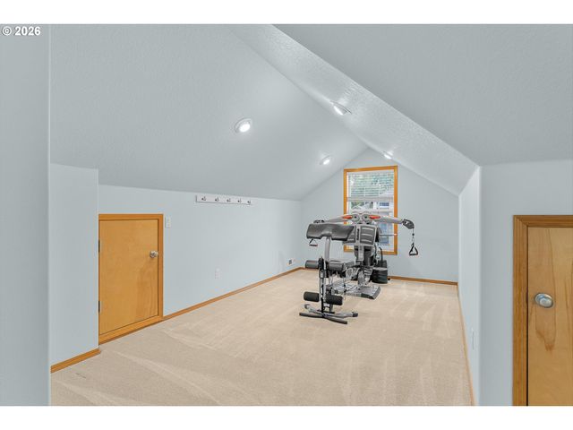 2257 Ne ESTATE Dr, Hillsboro, OR 97124
