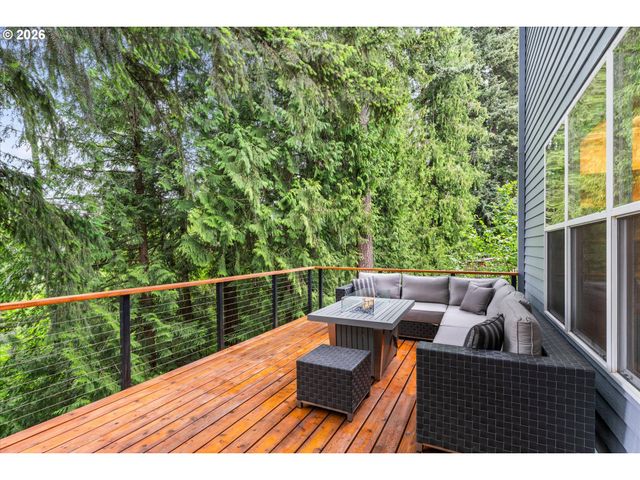 2257 Ne ESTATE Dr, Hillsboro, OR 97124