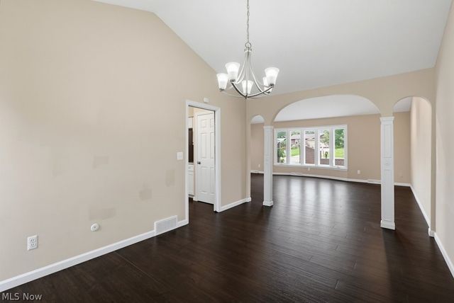 13432 Byron Boulevard, Middleburg Heights, OH 44130