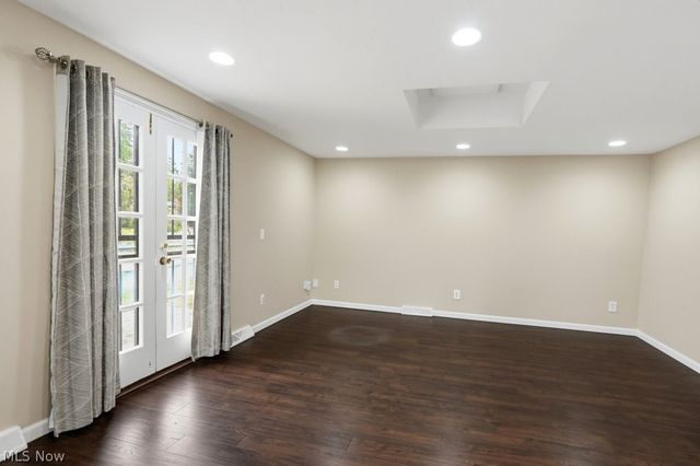 13432 Byron Boulevard, Middleburg Heights, OH 44130
