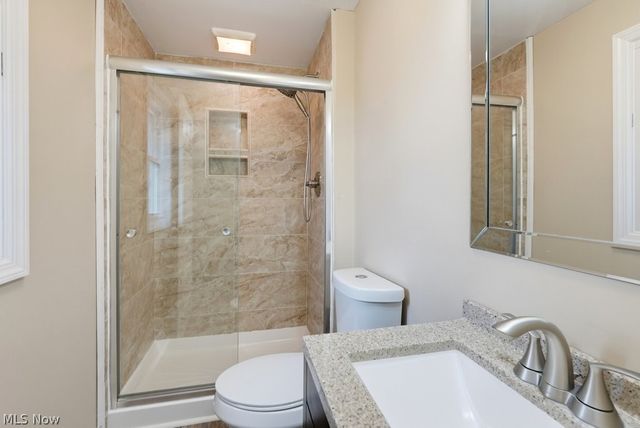 13432 Byron Boulevard, Middleburg Heights, OH 44130