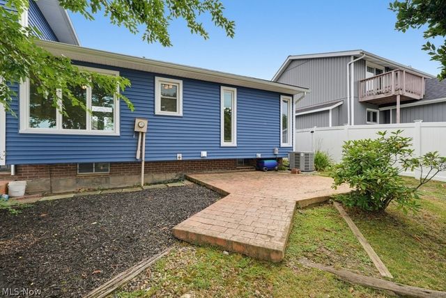 13432 Byron Boulevard, Middleburg Heights, OH 44130