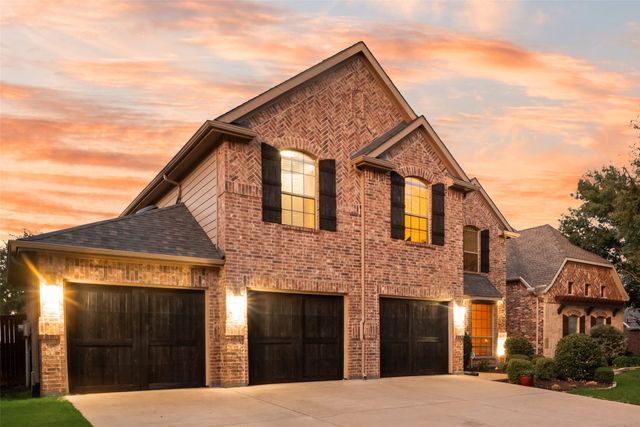 931 Senna Drive, Lantana, TX 76226