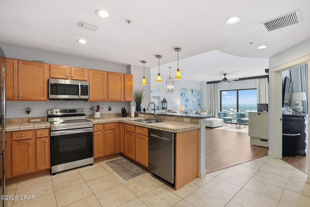 Image 5 of property listing at 15100 Front Beach Road 1131, Panama City Beach, FL 32413