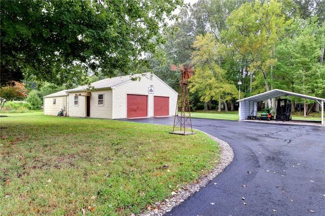 701 Dare RD, Yorktown, VA 23692