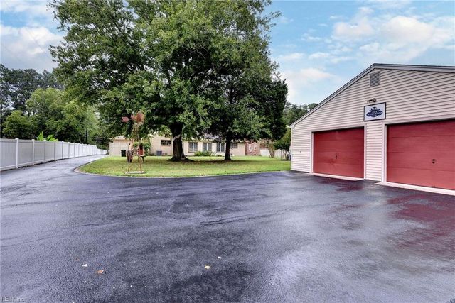701 Dare RD, Yorktown, VA 23692