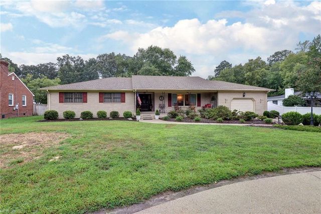 701 Dare RD, Yorktown, VA 23692