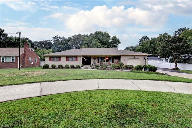 701 Dare RD, Yorktown, VA 23692