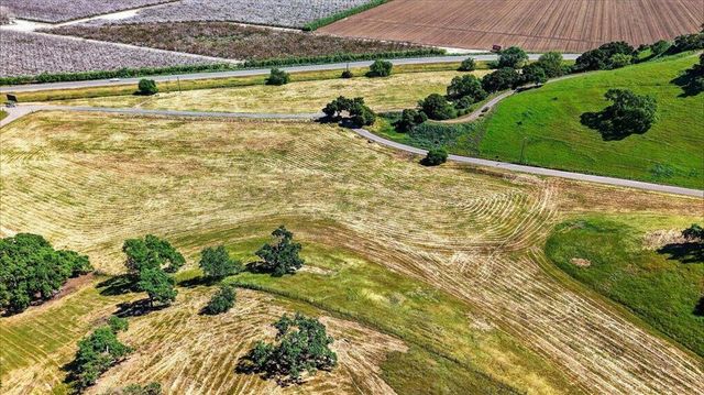 Pacheco Pass Hwy, Hollister, CA 95023