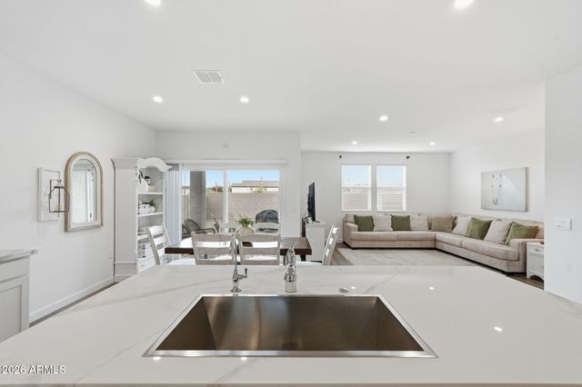 48486 N DURAN Way, Gold Canyon, AZ 85118