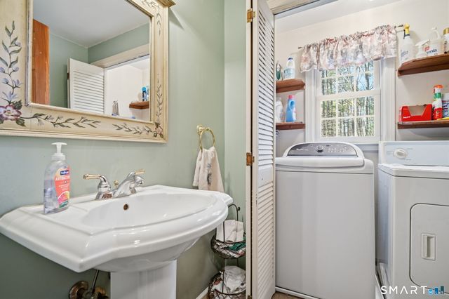 96 Green Tree Lane, Somers, CT 06071