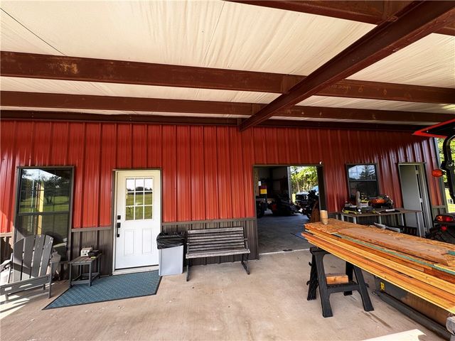 8281 Gibson Lane, Calvert, TX 77837