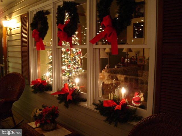 13437 BRISTOW RD, Nokesville, VA 20181