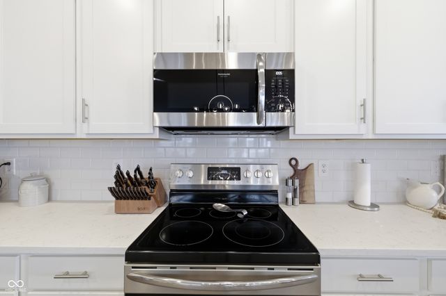 14219 Larson Drive, Carmel, IN 46033