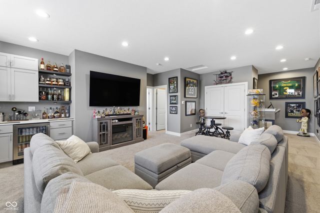 14219 Larson Drive, Carmel, IN 46033