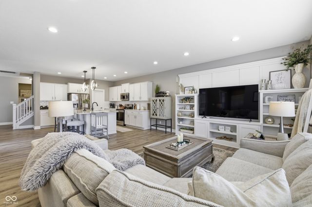 14219 Larson Drive, Carmel, IN 46033