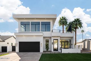 4120 N 44TH Place, Phoenix, AZ 85018