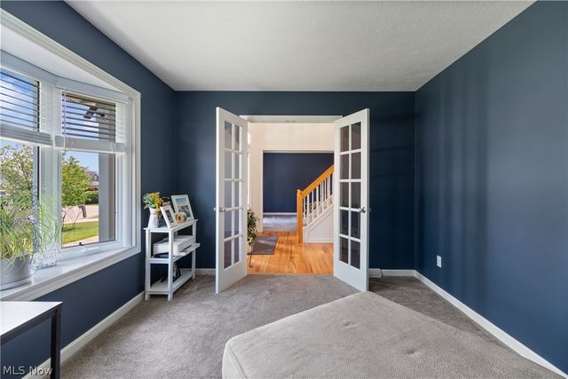 5043 Violet Knoll Avenue NE, Canton, OH 44705