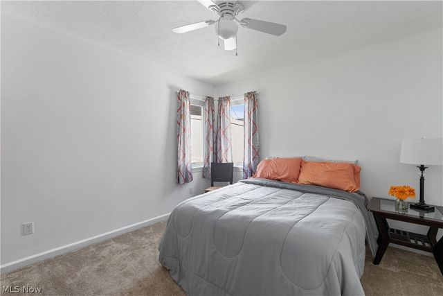 5043 Violet Knoll Avenue NE, Canton, OH 44705