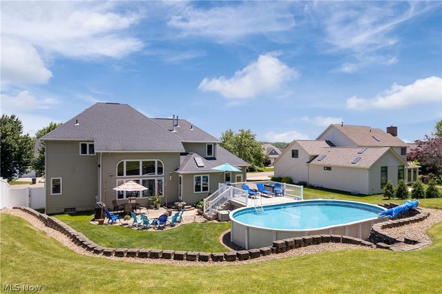 5043 Violet Knoll Avenue NE, Canton, OH 44705