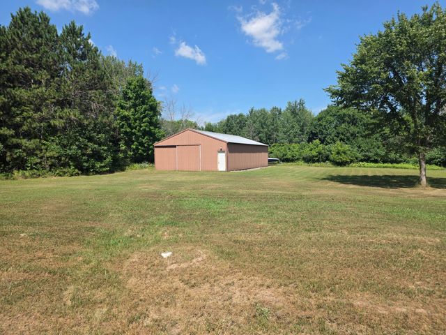 16112 Kettle River Boulevard NE, Columbus, MN 55025