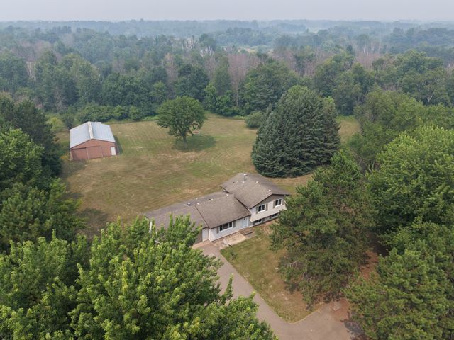 16112 Kettle River Boulevard NE, Columbus, MN 55025