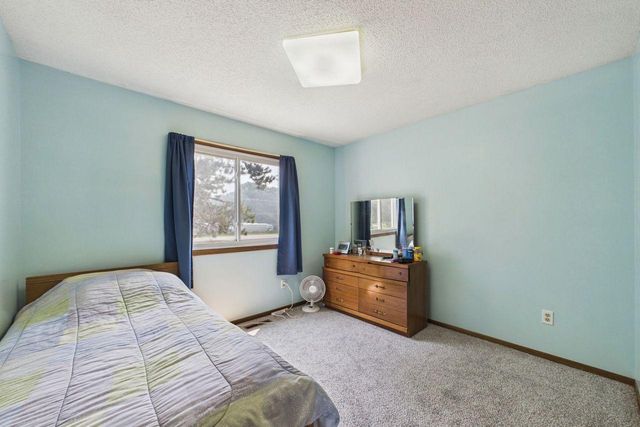 16112 Kettle River Boulevard NE, Columbus, MN 55025