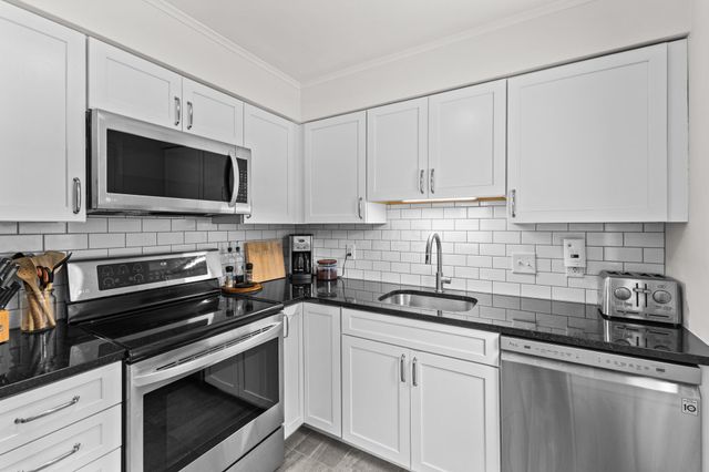 2188 Bristol Road, Columbus, OH 43221
