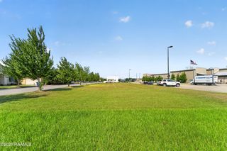 123 Stonehurst Drive, Youngsville, LA 70592