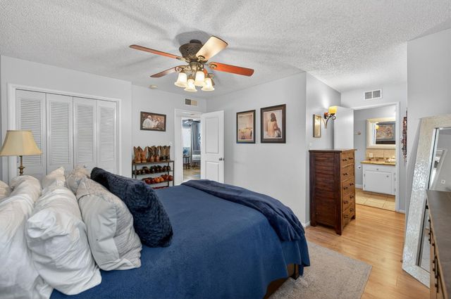 4486 N Hayston Avenue, Fresno, CA 93726