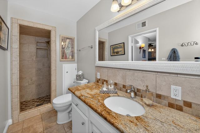 4486 N Hayston Avenue, Fresno, CA 93726