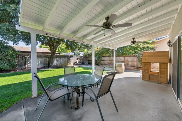 4486 N Hayston Avenue, Fresno, CA 93726