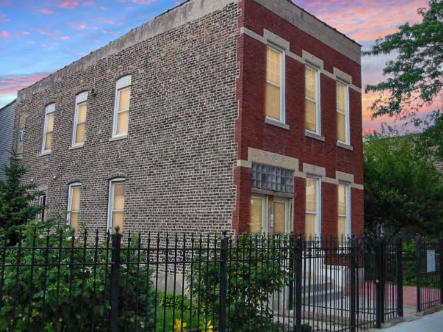 2148 W Erie Street, Chicago, IL 60612