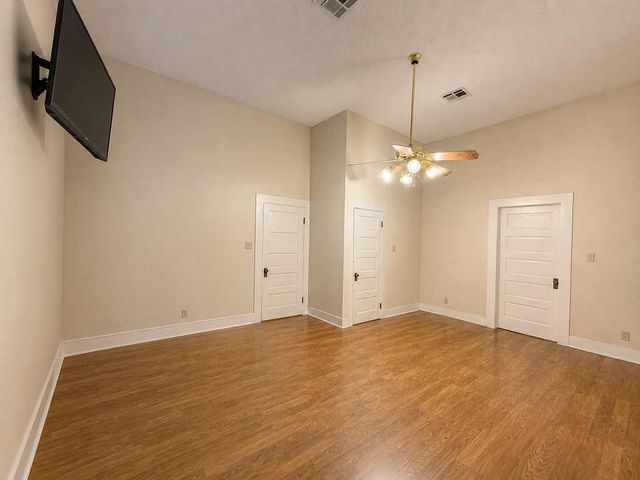 1708 S Wall Street, Belton, TX 76513
